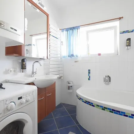 Studio Apartment With View アパート インスブルック
